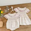 Syster outfit sommarflicka baby romper småbarn flickor broderi klänningar spädbarn barn bomull kort ärm enstycke 231226