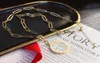 Luksusowy design dwustronne naszyjniki Delikatne urok Naszyjnik High End Designer Akcesoria biżuterii 18k złota platowane Selecte5226234