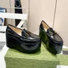 Designer Dress Shoes moda Mule Moafer Donna Platform Muli spessi Mocassini in pelle verniciata di lusso di alta qualità Taglia scarpe 35-41
