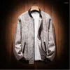 Herrjackor 2023 Spring Clothes Pattern Thin Section Stripe Man Jacket Löst kappa Male Öka gödningsmedel Förstora kod L-8XL JK805P70