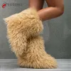 Vinterstövlar Furry Shoes Women Teddy Fur Snow Fluffy Warm Faux Wool Plush Fashion Ladies Mongolian Boot 230922