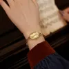 Horloge voor dames Retro armband klein goud ovaal waterdicht roestvrij staal Licht luxe kunst Klassiek quartz dames 231226
