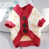 Abbigliamento per cani Cardigan Abbigliamento abbottonato lavorato a maglia Autunno e inverno Mantieni caldo Maglione per animali domestici Piccolo abbigliamento primaverile Animali domestici Cappotto all'uncinetto lavorato a maglia