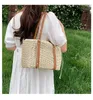 Shoulder Bags Straw Woven Ladies Handmade Handbags Contrast Color Armpit Purses Designer Summer Beach Travel Totes Women