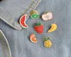 Odznaka broszka z broszki owocowej Watermelon Kiwi truskawkowe pomarańczowe banan ananas jabłko letnie słodka biżuteria9207923