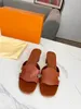 Sandálias de designer de salto alto de couro genuíno para mulheres sapatos verão luxo slides planos senhoras praia sandália festa casamento oran sapatos com saco de poeira 1222