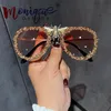 النحل الفاخر نظارة شمسية للسيدات 2023 المعدنية الإطار المعدني Rhinestone Retro Women's Sunglasses Men's Sunglasses Fashion Sunvisor Lens 231226