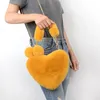 Sac à bandoulière en fourrure pour femmes, Style mignon, Imitation cheveux de lapin, en forme de cœur, sac à main à la mode coréen, sac à bandoulière 231226