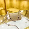 سلسلة الإبطين الشهيرة لهذا العام لسلسلة الكتف الشهيرة للسيدات 2023 الجديد Red Prosatoled Crossbody Bag 80 ٪ Off Outlets Slae