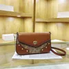 Western-Stil Damen 2023 neue modische kleine quadratische Version Nieten Schulter Textur Hardware Umhängetasche Handtasche Factory Online 70 % Ausverkauf