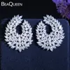 Boucles d'oreilles BeaQueen classique pleine irrégulière 5A pierres de zircone cubique pavé grand CZ bijoux de mariage de mariée pour femmes dames E367