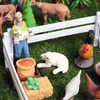 Oenux Farm House Model Action Figures Farmer Cow Hen Pig Poultry Animals Set Figurin Miniature Söta pedagogiska barn Toy 231225