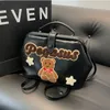 Borsa a tracolla da donna 2 colori può essere ispessito zaini per studenti in pelle Joker borsa moda cartone animato popolare ricamo patch zaino da donna 6241 #