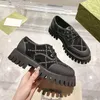 Med Box G Designer Sneakers Gglies skor män kvinnor klär loafers hög låg hjälp broderi varumärke vintage chunky snörning läderplattform storlek 35-46 iw8v