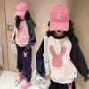 Våren Atumn Girls Contrast Cartoon Hoodiesweatpant Set School Kid Tracksuit Students Jogger Suit Child Outfits 5 7 9 11 15 år 231226