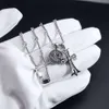Designer Ch Cross Luxury Chromes Collier Pendant Nouveau diamant complet Souriant Gol Silver Candarbone Personnalized Heart Light Colchain Pull d'amant IO57