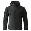 Herren Taktische Jacke Wanderhai Haut weiche Schalenkleidung Windbrecher Flug Pilot Hood Militär Fleece Feldjacke Hose 231227