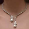 Chaines Collier étincelant floral vintage avec strass de zircone cubique fausse perles exquise ouverte conception des femmes