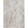 Camisa blanca de encaje de qweek Mujeres Lolita Gigot manga hermosas blusas hermosas blusas japonesas tops plisados ​​volantes kawaii