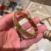 Ontwerper gouden Bangle Armband Sieraden luxe mode platina rose goud Diamanten damescadeau Sterling Zilver Valentijnsdag b2602