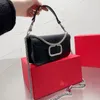 2023 NY STAR INTER INTERNETA KELAGANDE Samma stil Högt utseende Diamond Chain Single Shoulder Crossbody Bag For Women's Foreign Trade High End Light Luxury