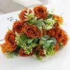 Dekorativa blommor Autumn Rolled Edge Simulated Flower Rose Wedding Decation Holding Artificial Dining Table Floral Ornaments