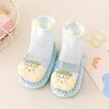 Chaussettes épaisses en éponge pour bébés de 1 à 3 ans, poupée de dessin animé, antidérapantes, chaussettes de sol pour enfants, articles chauds pour nourrissons