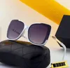 9993 Designer like Sunglasses For Women Men Fashion Style Square Frame Summer Polarized nice Sun Glasses Classic Retro 5 Colors Optional With Box