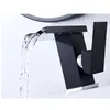 Torneiras de pia do banheiro LED RGB Color Waterfall Basin Torneira Mixer Tap Black Deck Single Handle WC