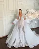 Robes De mariée sirène sexy 3D-dentelle profonde col en v perles balayage Train événements de fête manches en plumes robes De mariée robe De Novia taille sur mesure D-H23805