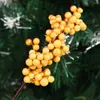 Dekorativa blommor 5st 12 huvuden Red Berry Bouquet Wedding Party Decor Christ Chuld Decoration for Home Flower Branch Artificial Pine Cone