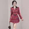 Vestidos de trabajo ZAWFL otoño invierno elegante tweed falda a cuadros conjuntos mujeres dulce o-cuello chaquetas de flores tops cortos mini faldas plisadas traje