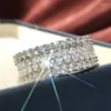 Anéis de casamento Ustar Luxury Jewelry dedo para mulheres Cristais CZ brilhantes no engajamento de cor prata feminina