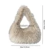 Shoulder Bags 2023 New Faux Fur Hobo Handbag Luxury Furry Soft Shopper Bag Y2K Girls Winter Plush Small Purse Fashion Fluffy Women Tote Walletblieberryeyes