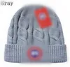 Candy Color Hot New Style ricamo unisex unisex per adulti Outdoor Winter Beanie Letter Solid Dome Skullcap