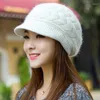 Berretti donne inverno colore solido Solido berretto da maglia beret casual cappello da sci casual Versione coreana puntata più velluto a orecchie spesse