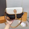 Lüks tasarımcı çantalar Diane Satchel çanta tote bayanlar klasik vintage çanta deri kuzu kürk flap haberci zarfı akşam partisi Noel tatil hediye kilit