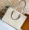 Hochwertige Luxusdesigner Handtasche Frauen Tasche Totes Damen Umhängetaschen Geldbörse geprägte Muster Blumen Buchstaben Mode kostenlos Versand