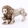 Creative European Figurine Golden Lion Ornement Resin Craft Home Decorations Office Table Restaurant Accessoires décoratifs 231227