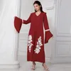 Abbigliamento etnico 2023 Abito lungo da donna musulmana Eid Djellaba Dubai Turchia Caftano Abaya islamico Marocco Abiti da festa da sera Manica svasata