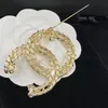 2023 C18K Goldplated Lotus Broş ile Rhinestone Sızdırmazlık Moda Soylu Broche Lüks Broş Tasarımcı Mücevherleri Yüksek Şişmanlık LA232V