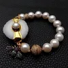 Bracciale Y.YING Bracciale con perle di conchiglia bianca, fetta di quarzo naturale, cz, ciondolo con insetti, gioielli dal design originale