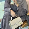 エスニック服の女性Eid Muslim Abaya Ramadan Morocco Long Sleeve Dubai Abayasソリッドアラブローブゆるいカフタンイスラム伝統的