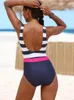 Porter Seashy One Piece Striped Swimsuit Femmes Classic Plus Size Swimwear Minming Push Up Bathing Fissure Summer Swimming Beachwear S ~ xxl