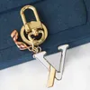 Orijinal Hediye Kutusu Marka Keychain Designer Anahtarlık Key Ring Araba Anahtar Zincirleri Moda Erkekler İçin Kadınlar Aralarından Seçim Yapabileceğiniz Birçok Stil