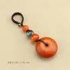 Keychains Vintage Imitation Beeswax Keychain Nepalese Beads Safety Buckle Pendant Necklace Key Chain Jewelry