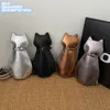 女性のショルダーバッグ8色ニッチデザインかわいい猫チェストバッグストリートガーリッシュ漫画レザーレザーレジャーバックパックストリートパーソナライズされた刺繍ハンドバッグ2616＃