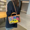 Bolso de hombro para mujer, 5 colores, bolso bordado retro barroco, parche de dibujos animados popular, mochila de moda, tendencia callejera, lentejuelas, bolsos de cuero engrosados 160#