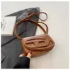 fine versione coreana della nuova borsa ascellare piccante per ragazza a tracolla con uno sconto del 60% nel negozio online