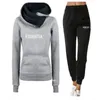 Designer Tracksuit Tvåverk för kvinnor Silmbyxor passar kvinnor 2 stycken Set Jogging Nya bokstäver Tryckt Kort ärm Sexiga mode Tights Suits Woman Outfits S-XXXL